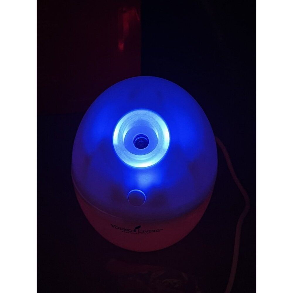 Young Living ORB Portable Oil Diffuser USB Cord Dorm Hotel Mister Ultrasonic - Picture 2 of 11